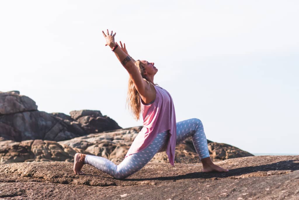 Yoga - Equilíbrio e bem-estar em movimento. 